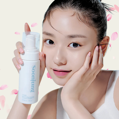 ETUDE Soonjung pH 6.5 Whip Cleanser 150ml